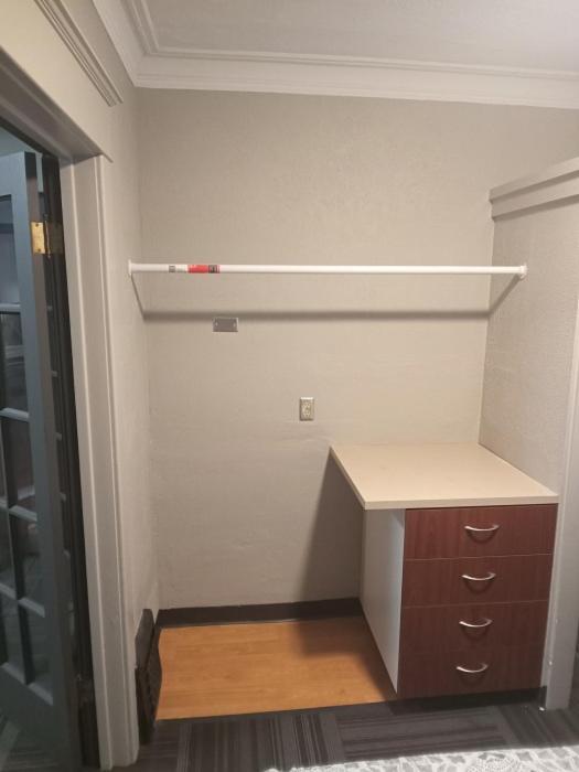 E. Michigan Walk Up Furnished 2 Bedroom Apt Лансинг Екстер'єр фото